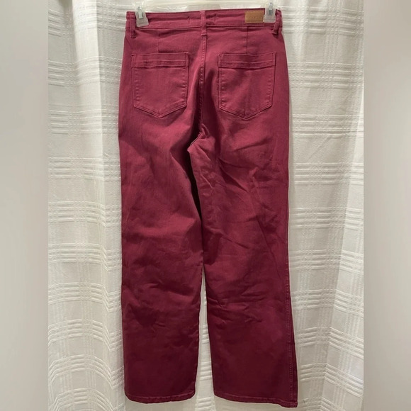 Judy Blue Burgundy front seam straight legJeans - Picture 6 of 16